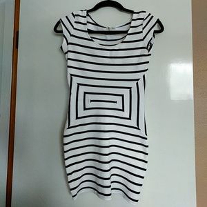 Size Small Black & White Bodycon Dress